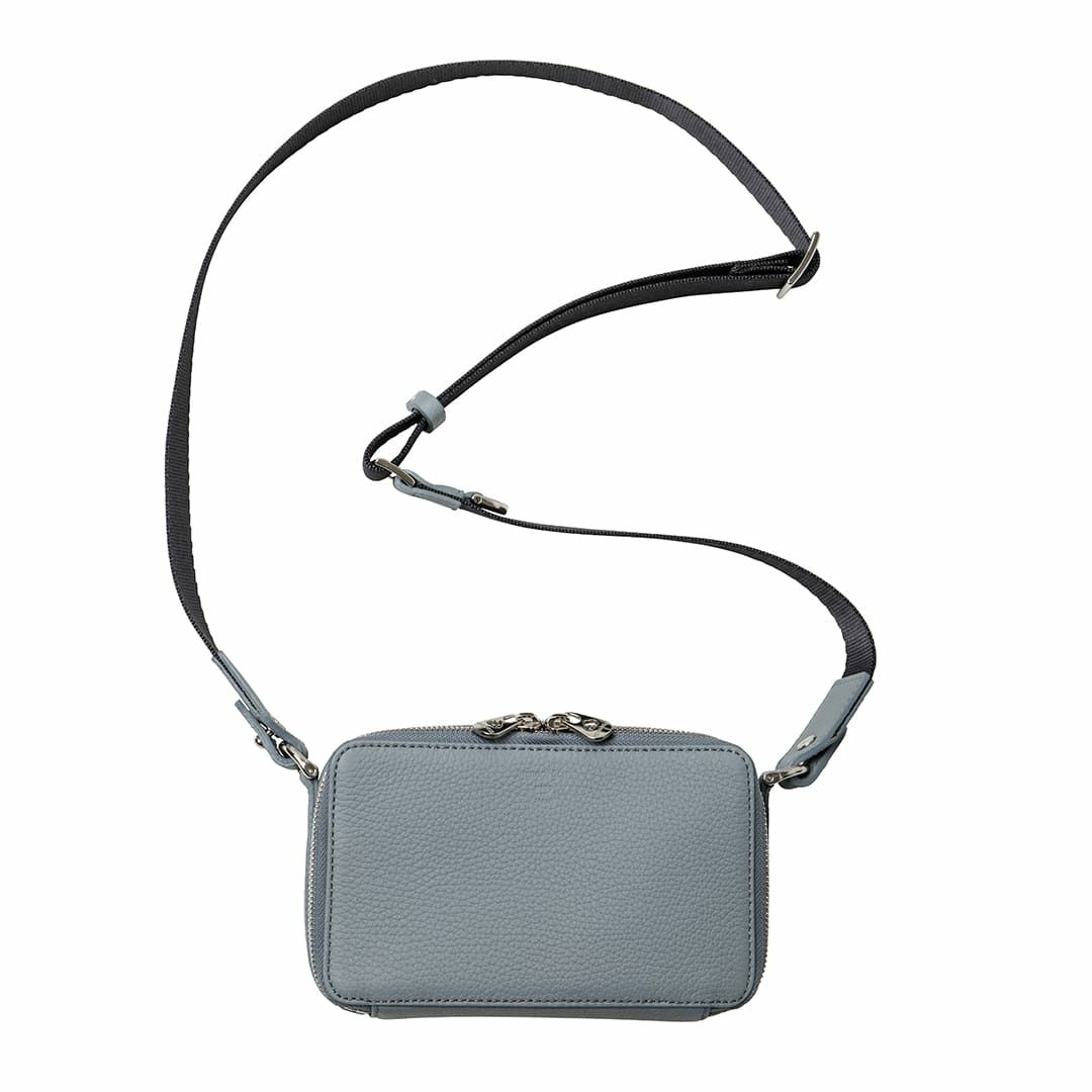 トリヨンラグーン シュリンクレザー ウォレットショルダーバッグ ライトブルー