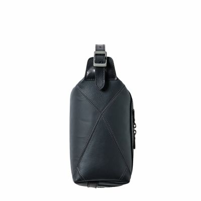 美品 HERGOPOCH レザーボディバッグ ライトブラウン 日本製 美品 HERGOPOCH レザーボディバッグ ライトブラウン 日本製